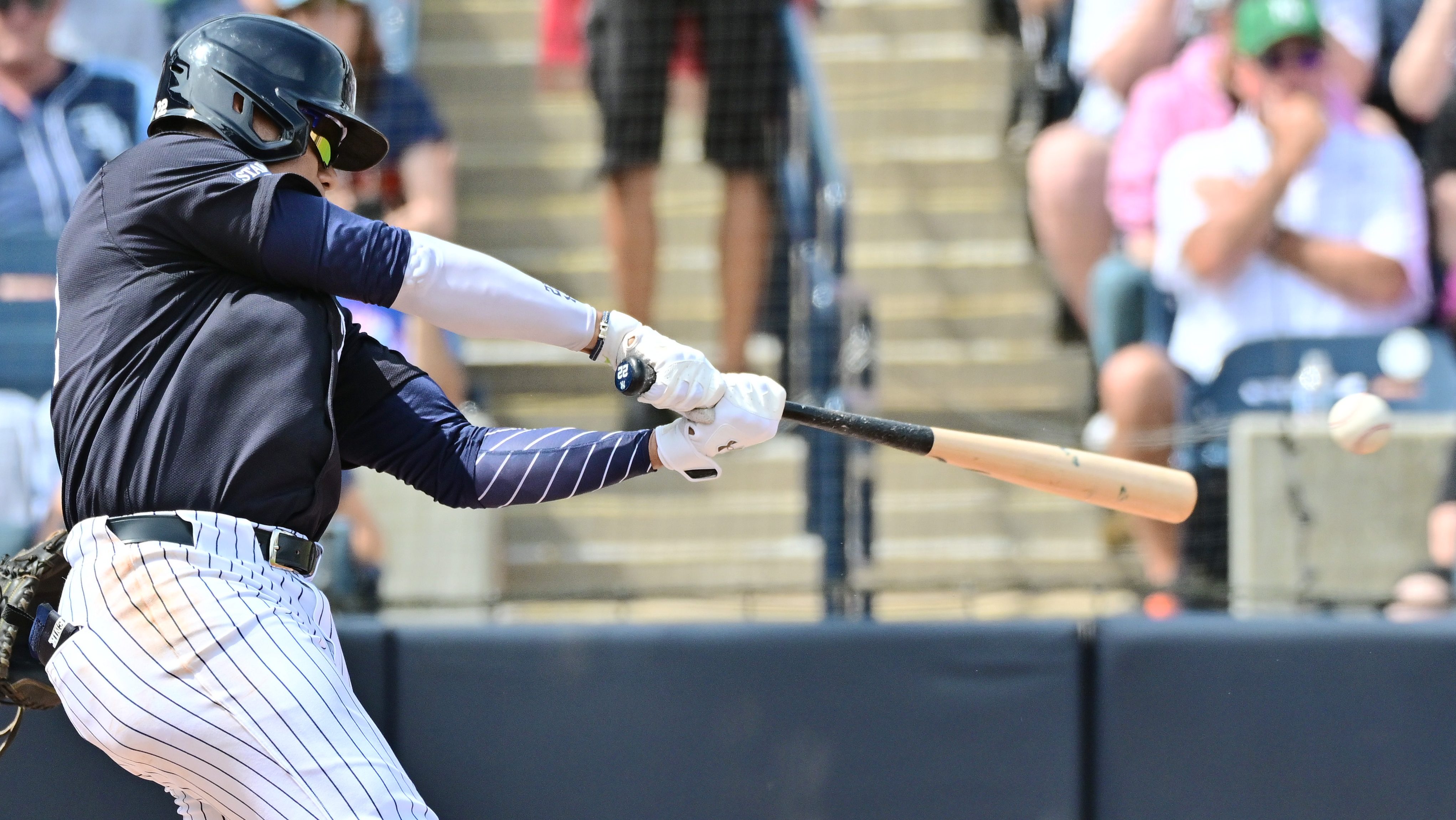 NY Yankees News: Juan Soto Predicted To Lead AL In Home Runs