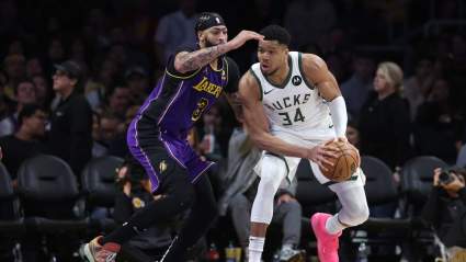 Insiders Reveal Realistic Bucks Trade Package For Anthony Davis