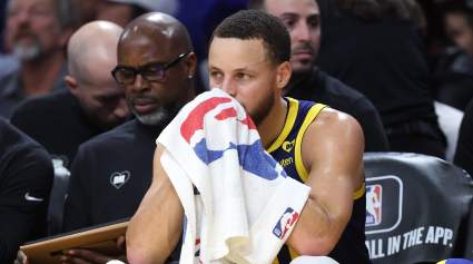 Steph Curry Slams Chair, Gives Blunt Answer on How to Fix Warriors