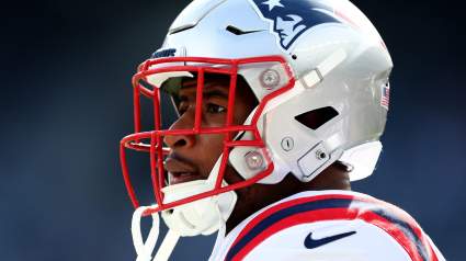 Dolphins Finalize 3 Signings Ahead of NFL Free Agency: Report
