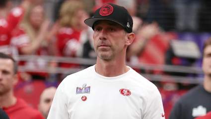 49ers Linked to Polarizing Quarterback
