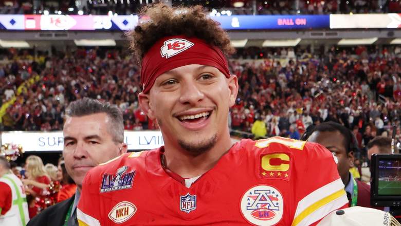 Patrick Mahomes posted on social media as the Chiefs signed Marquise Hollywood Brown.