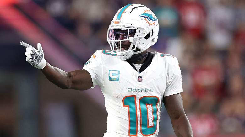 Dolphins WR Tyreek Hill suggested signing Michael Thomas in NFL free agency.