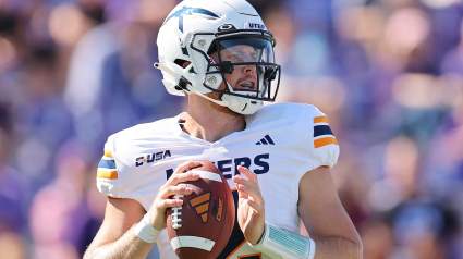 Dolphins Sign ‘Strong-Armed’ QB After NFL Draft: Report