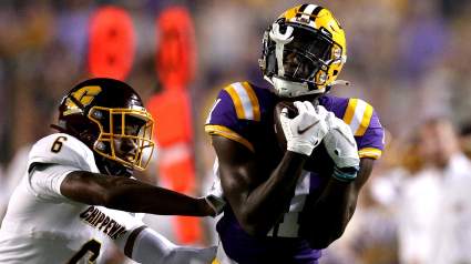 Bears Urged to Trade 9th Pick, Target 17-TD Wide Receiver Out of SEC