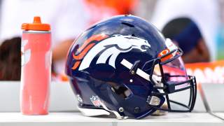 Broncos Unveil New Uniforms: Fans & Former NFL Players Share Mixed Reactions