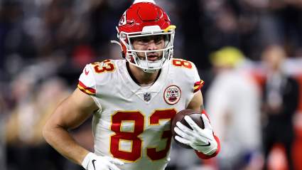 Chiefs TE in Hot Seat After KC Drafts Versatile ‘Sure-Handed’ Weapon