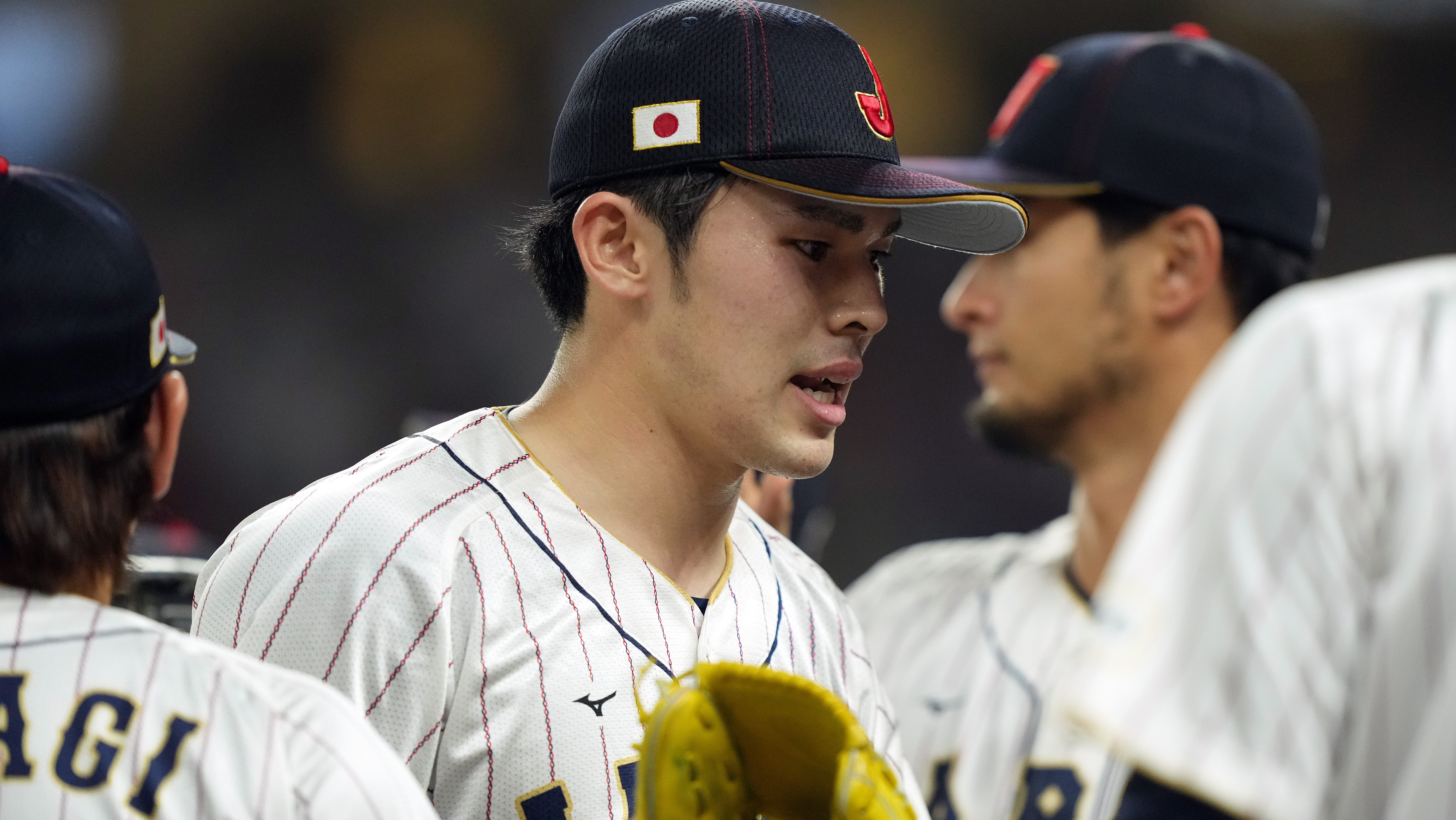 Yankees Scouting Japanese 'Unicorn' RHP Who Throws 102 MPH - Heavy.com