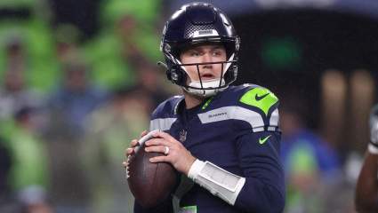 ‘Odd’ Detail in Former Seahawks QB’s Contract With Giants Turns Heads