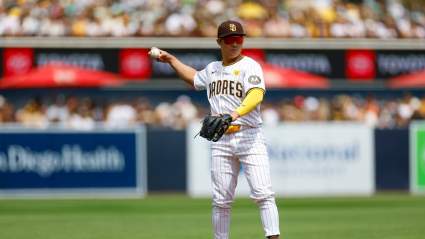 Braves Named Potential Landing Spot for Gold Glove Infielder