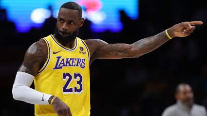 LeBron James Predicted to Opt Out of Contract, Make Big Ask of Lakers