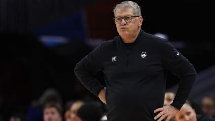 Geno Auriemma Sounds Off on Heated Situation With Dawn Staley