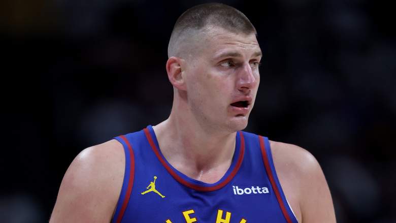 Ex-Lakers center Dwight Howard wants a shot to defend Nuggets star Nikola Jokic.