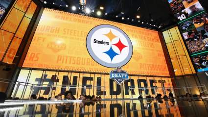 2025 Mock Draft Predicts Steelers Will Select Big Ten Quarterback