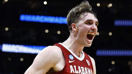 Ex-Kansas Final Four Star, North Dakota Native Sends Message to Grant Nelson