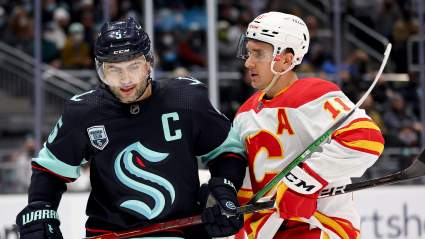 Maple Leafs Urged to Sign Oldest NHL Player In July