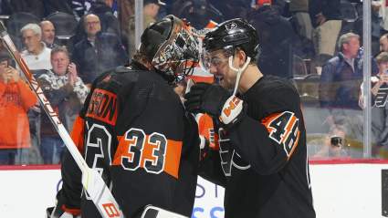 Flyers’ Goalie Sounds Off After Getting Pulled: ‘I Haven’t Talked to Tortorella’