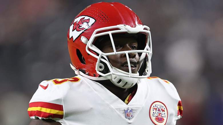 Ex-NFL GM notes "rumblings" of Chiefs WR reunion with Byron Pringle.