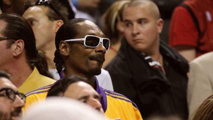 Snoop Dogg Wants $189 Million LA Native to Join Lakers