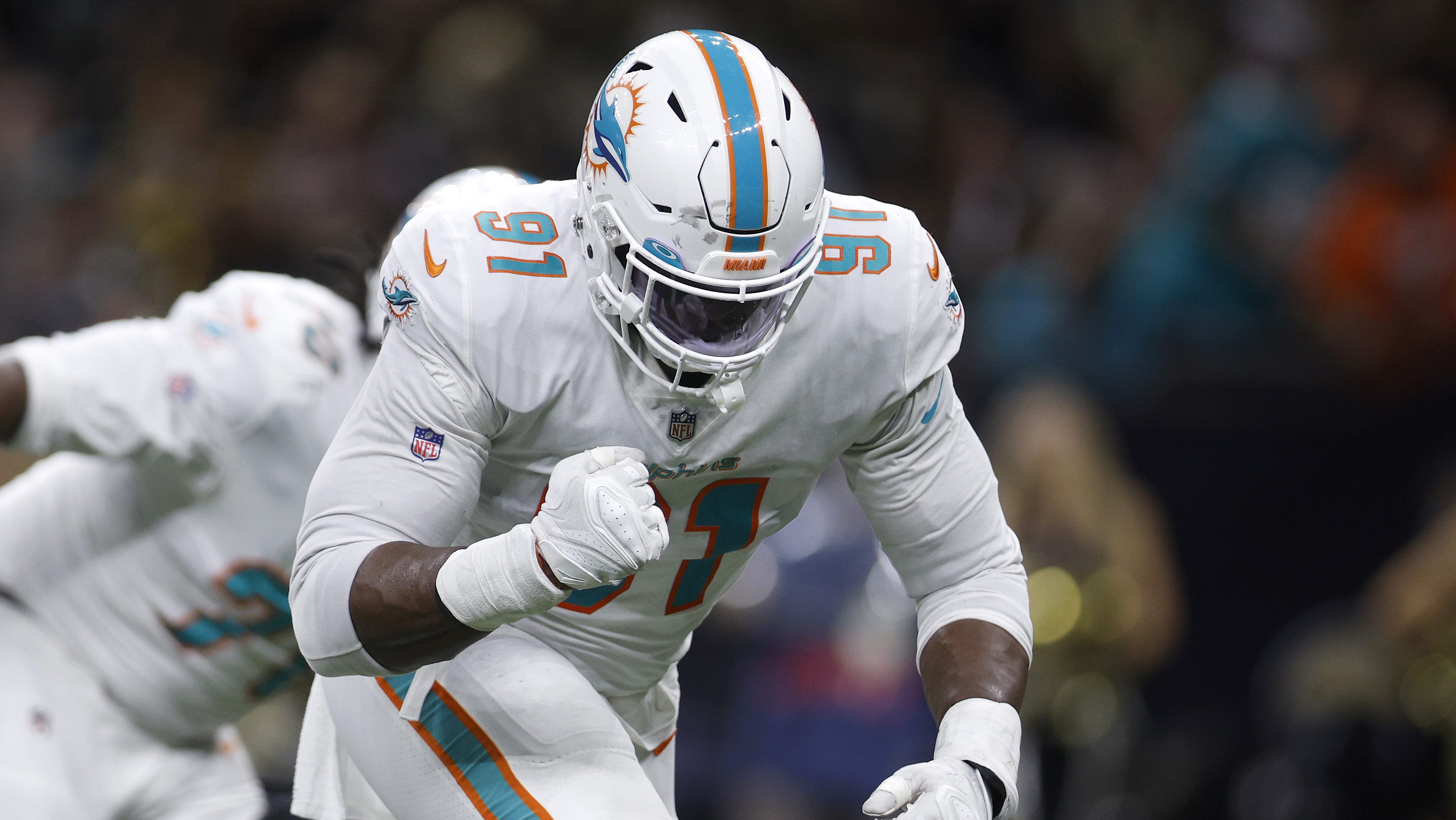 Former Dolphins Edge Emmanuel Ogbah Named Fit for Raiders