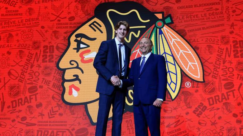 The Chicago Blackhawks have moved up in the draft by exchanging 1st-Round picks with the New York Islanders