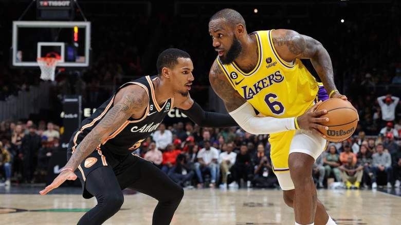 Lakers' LeBron James against Dejounte Murray