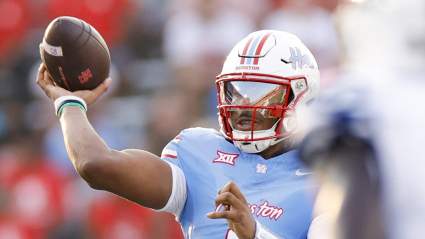 Raiders Predicted to Add ‘Prototype’ Quarterback as Future Starter