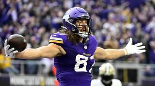 Vikings Make Roster Move With T.J. Hockenson After 4-Game Absence