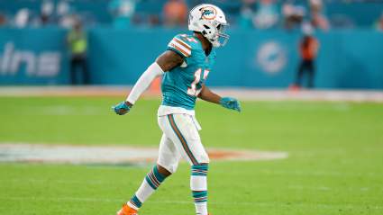 Dolphins in Agreement With Waddle on Deal to Be Top-5 Highest Paid WR: Report