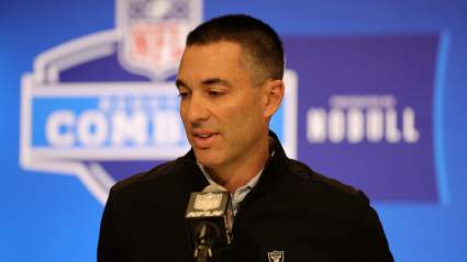 Former John Mackey Award-Winner in Danger of Getting Cut by Raiders