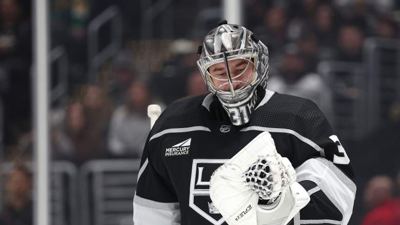 The Los Angeles Kings have signed goalie David Rittich to a 1-year contract extension.