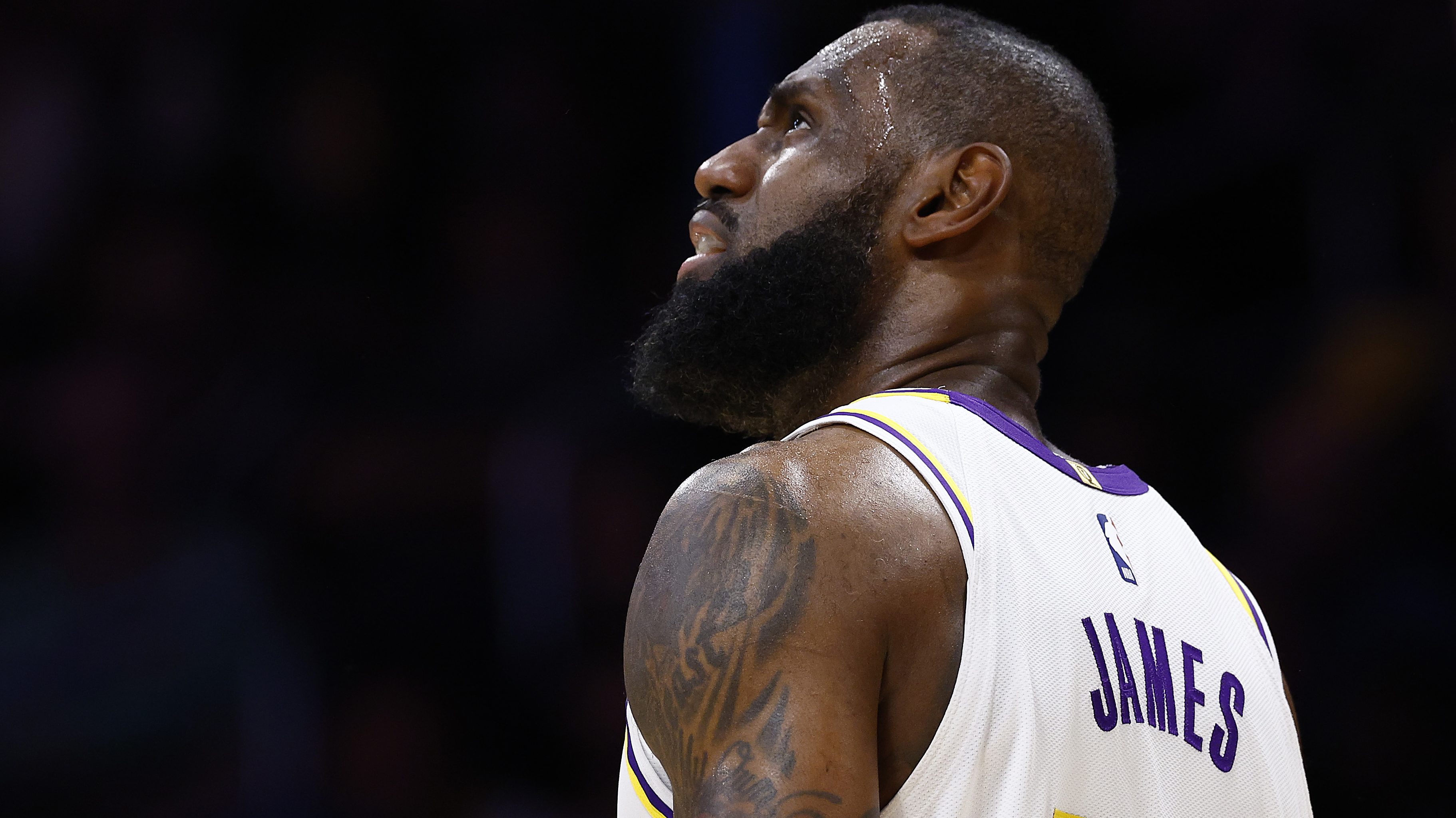 Lakers Rumors: NBA Trade Idea Swaps LeBron For Clippers Star