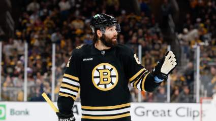 Bruins Veteran Pat Maroon Fires Strong Message to Media & Teammates