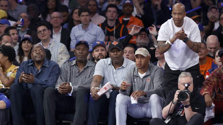 Former Knicks star Stephon Marbury cheers on