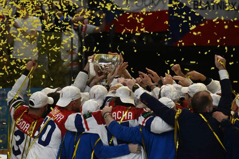 Team Czechia celebrates gold medal victory