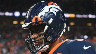 Steelers QB Russell Wilson Sets Record Straight on Failed Broncos Tenure