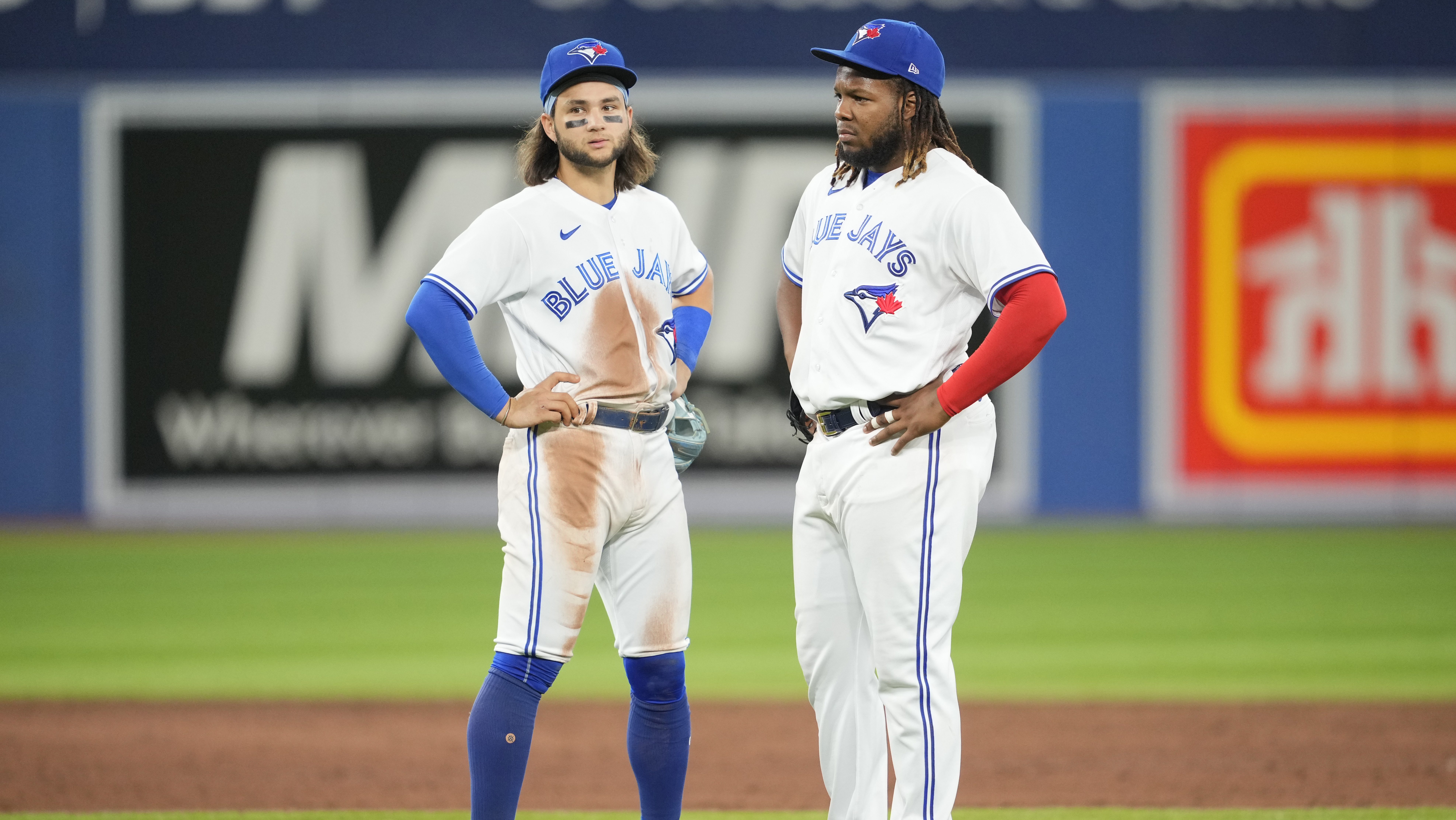 GM: Blue Jays Not Looking To Trade Bo Bichette, Vlad Guerrero Jr.