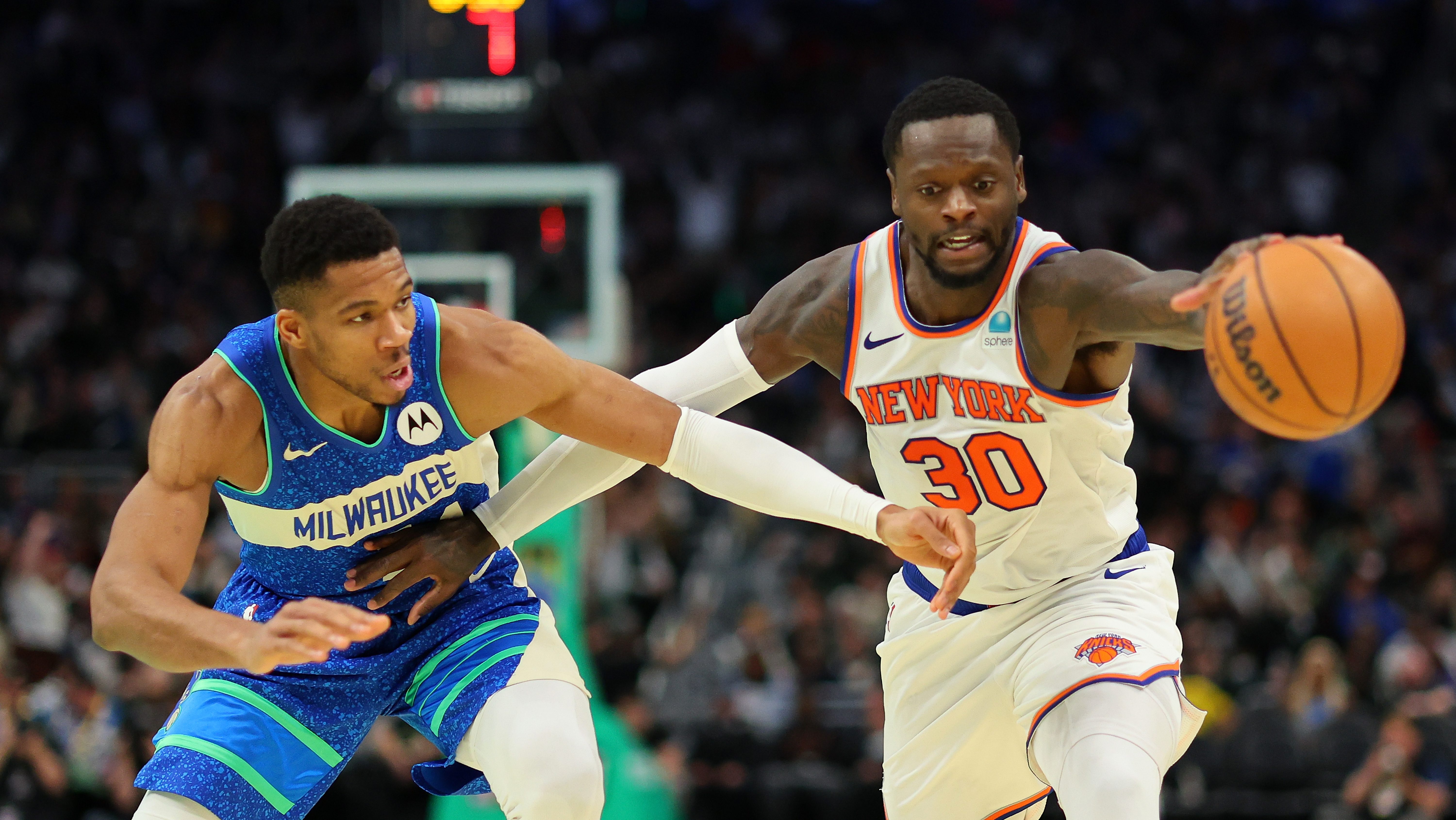 Knicks Pitch Would Move Julius Randle & 4 Picks For Paul George