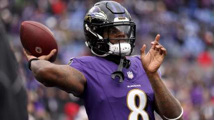 Lamar Jackson Contract Decision Would Fix 2 Problems for Ravens