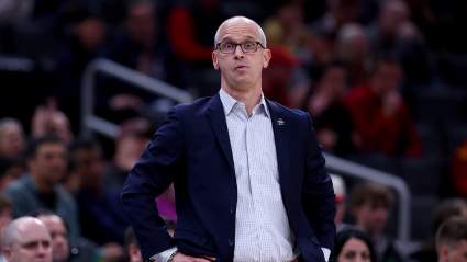 Dan Hurley Ripped for Turning Down Lakers: ‘Stand up & Be Bigger’