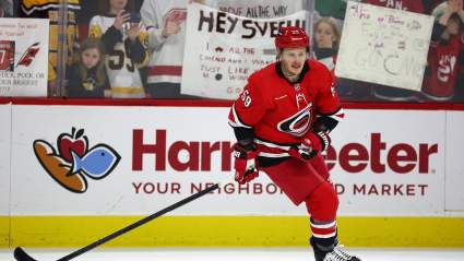 Hurricanes to Make Bold Jake Guentzel Decision: Report