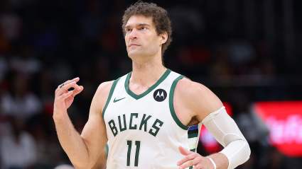 Lakers Could Swing Trade for Bucks Starter with LeBron James Pay Cut