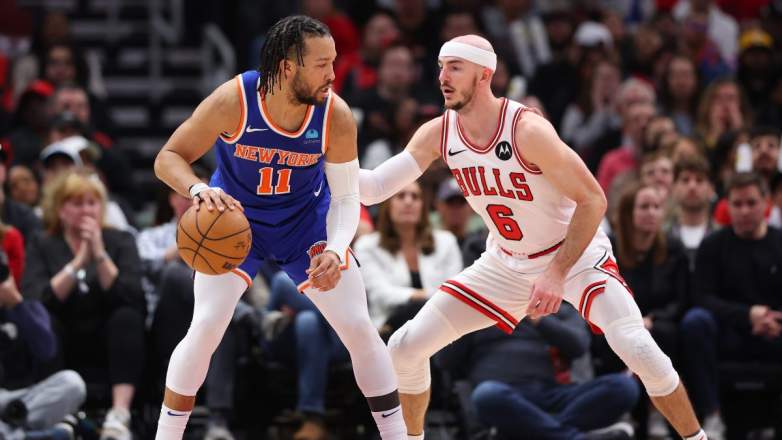 Alex Caruso against Knicks star Jalen Brunson