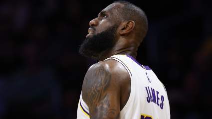 Proposed NBA Trade Has Lakers Send LeBron to Warriors for Former No. 1 Pick