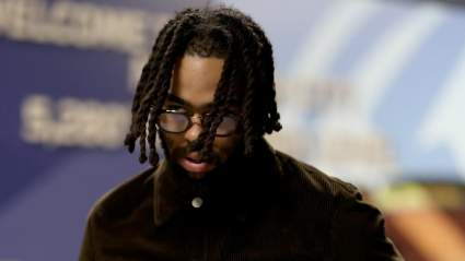 Lakers’ D’Angelo Russell Raises Eyebrows With Since-Deleted Post
