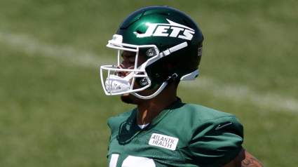 Jets Should Go to Extreme Lengths to Dump Veteran: Analyst