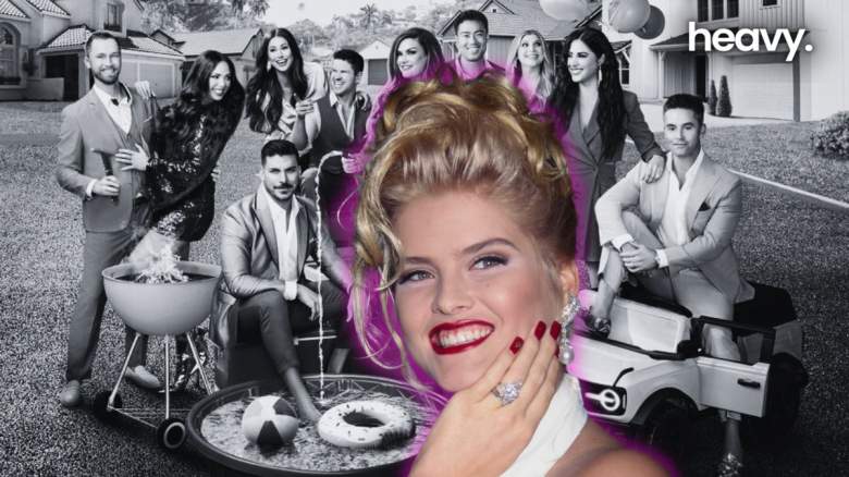 Anna Nicole Smith and the cast of "The Valley."