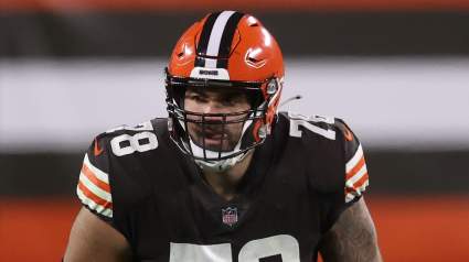 Browns $60 Million Star Sends Message Amid Benching Rumors