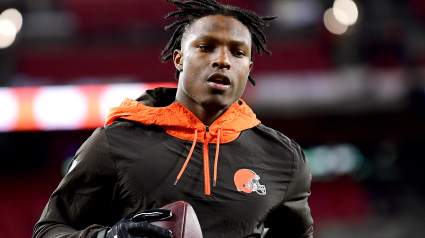 Bears Sign Ex-Browns RB, Make Crafty Roster Move With Rookie