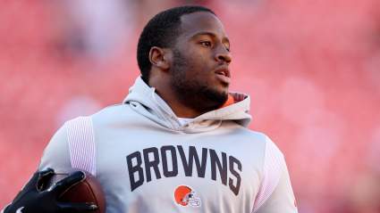 Browns Facing Key Decision on Nick Chubb’s Immediate Future